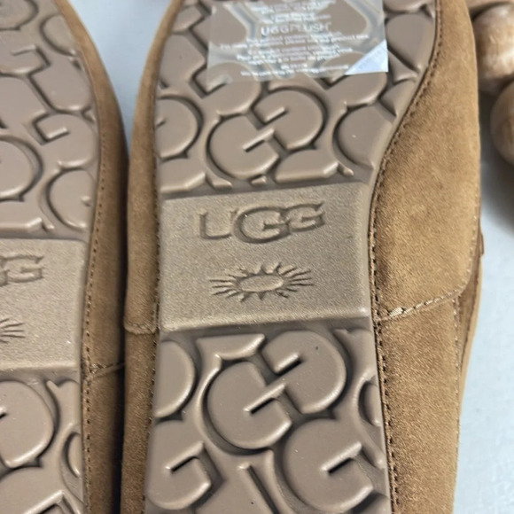 UGG MEN ASCOT SLIPPERS Size 9 NIB - Picture 9 of 13